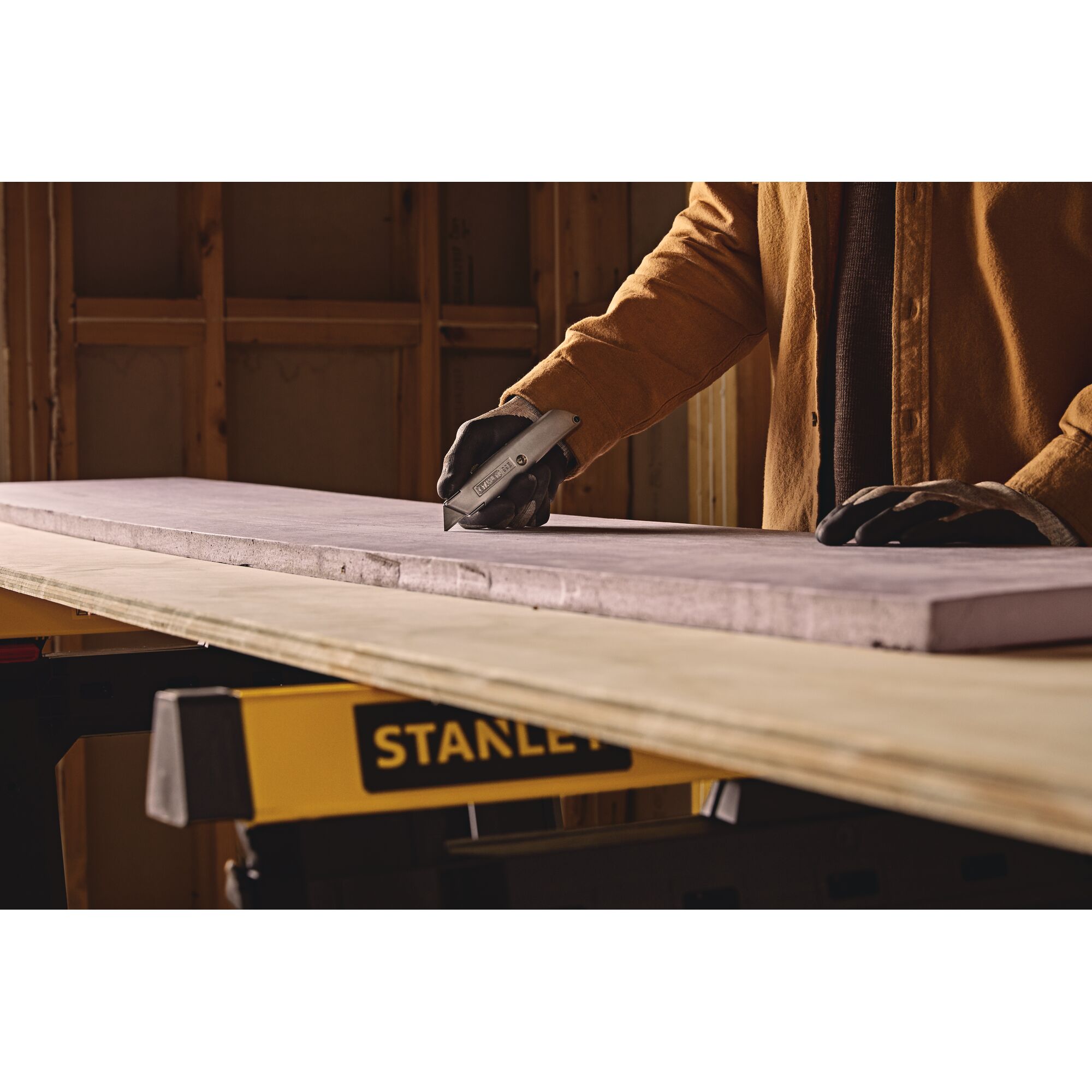6 Inch Classic 99 retractable utility knife cutting hard surface.