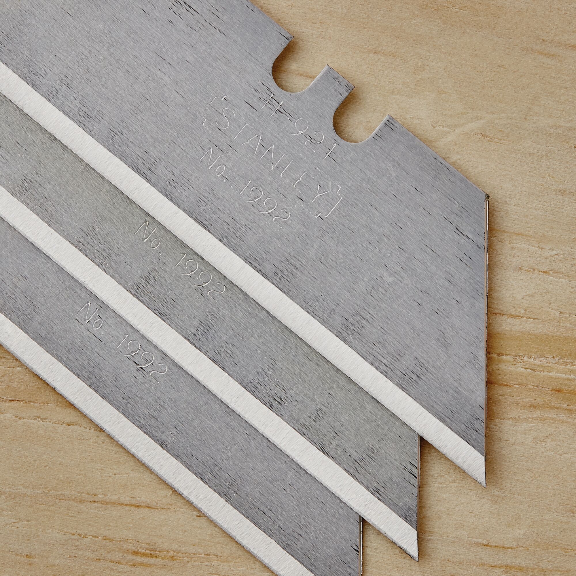 Blades of 6 Inch Classic 99 retractable utility knife.
