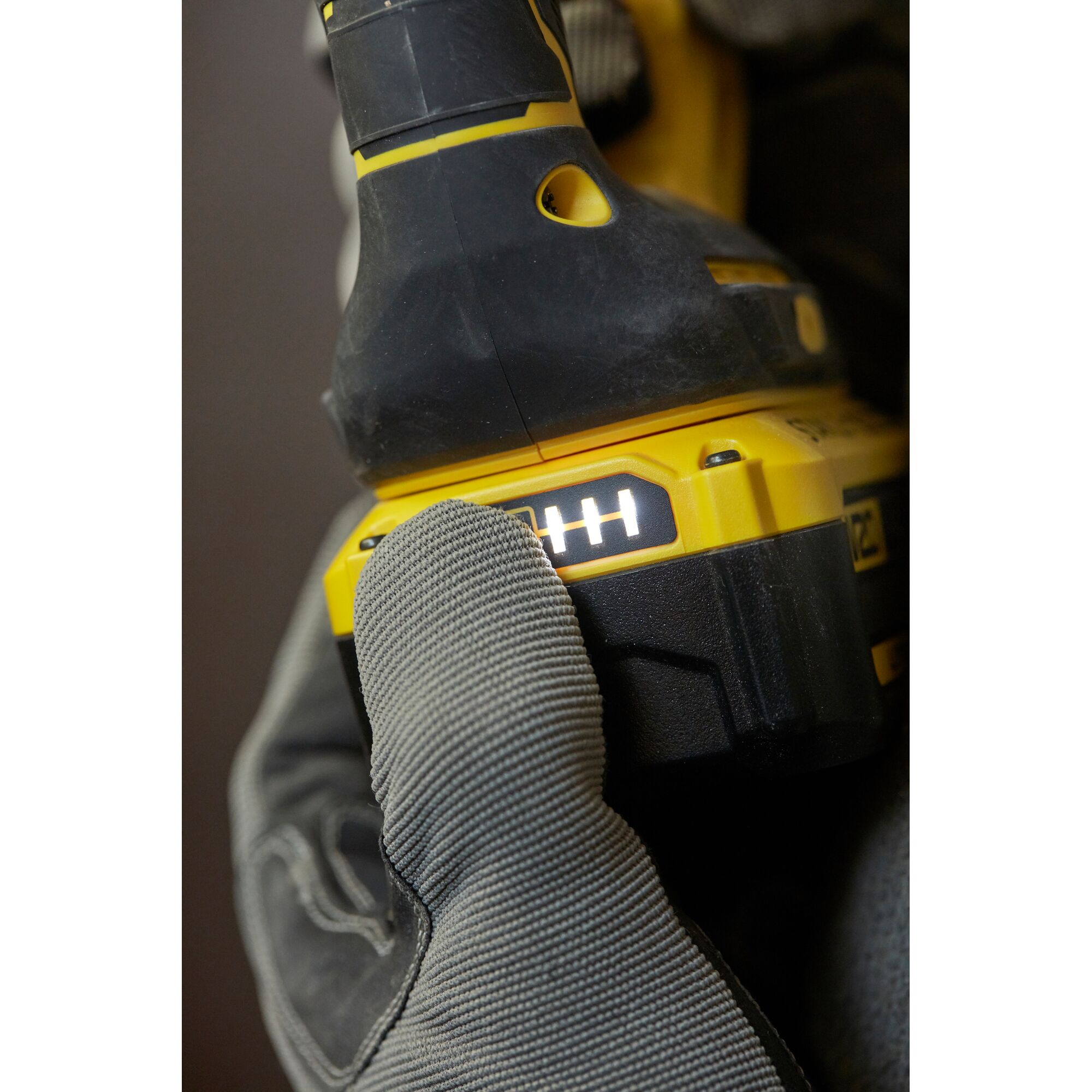 สว่านโรคารี่ SDS ไร้แปรงถ่าน 20V