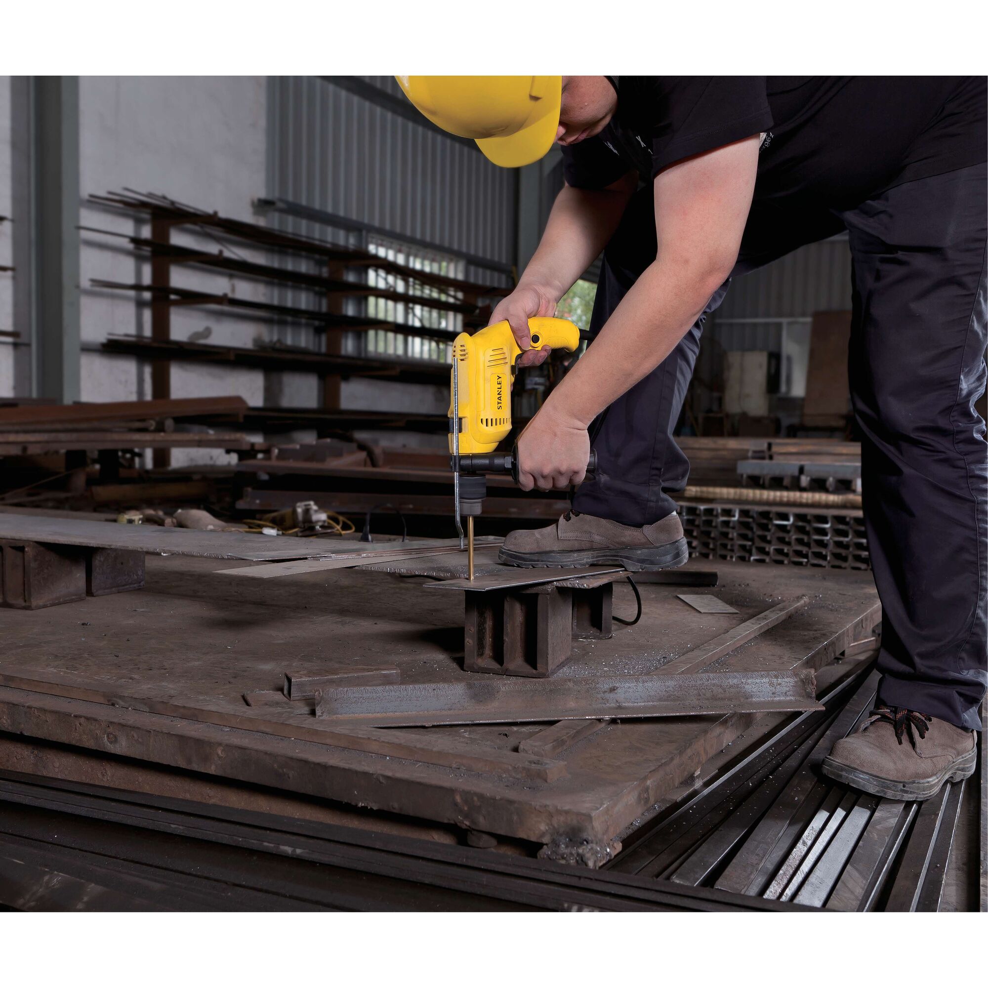 สว่านกระแทก 13 มม. 600 วัตต์