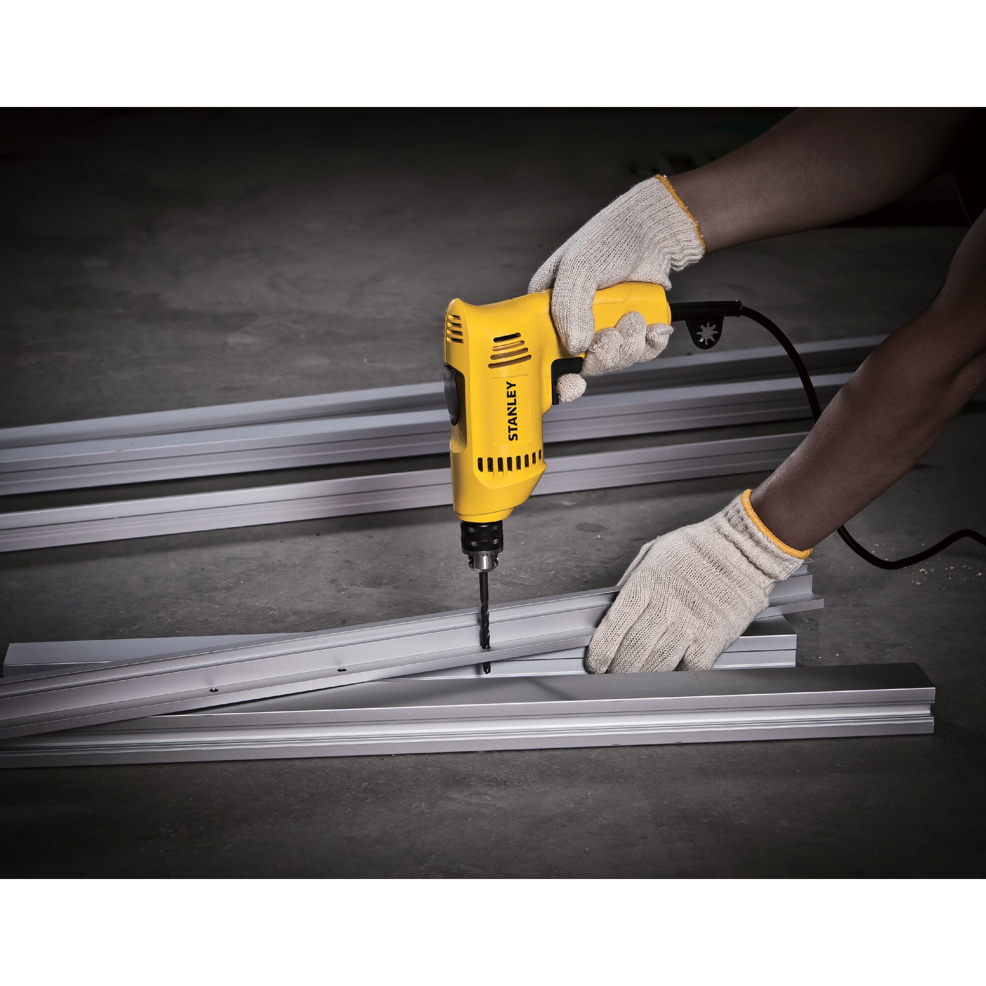 สว่านไฟฟ้า 300 วัตต์ 6.5 มม.