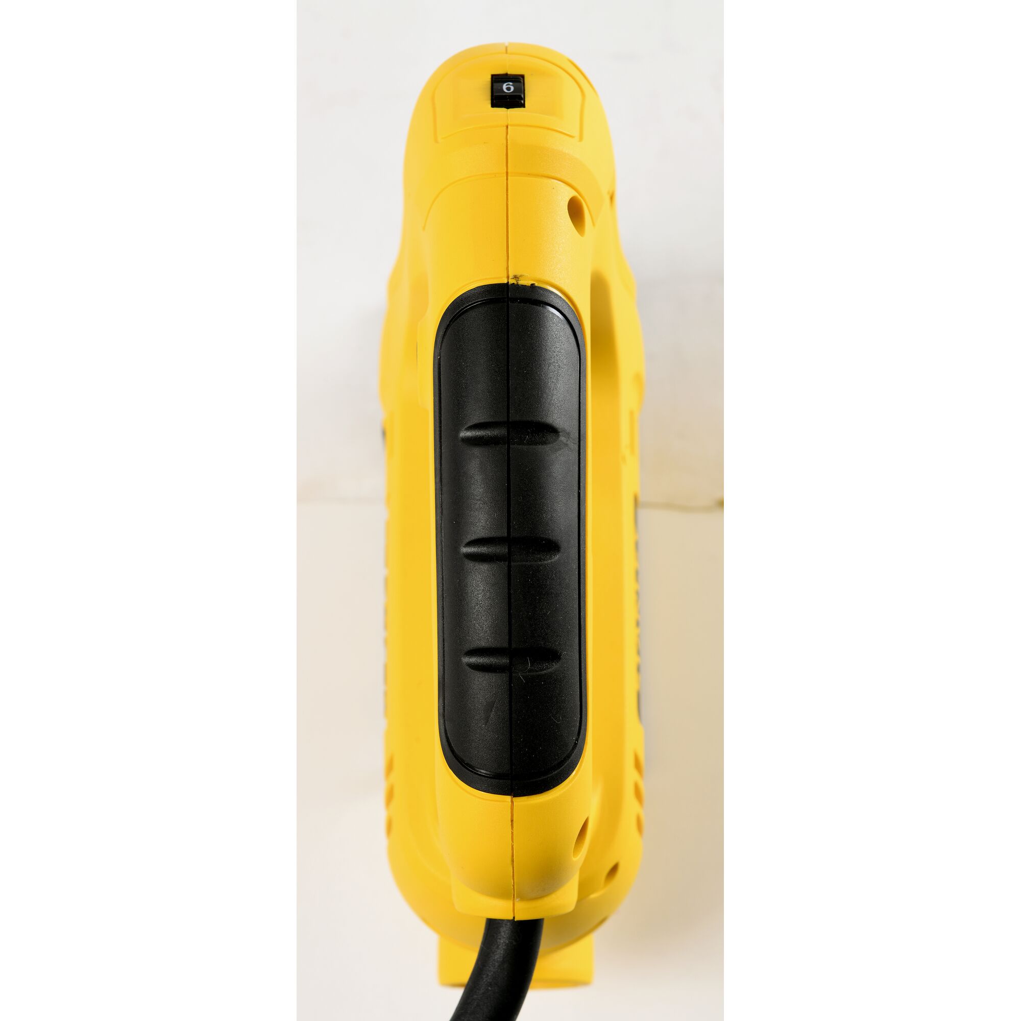 เลื่อยจิ๊กซอว์ 600 วัตต์