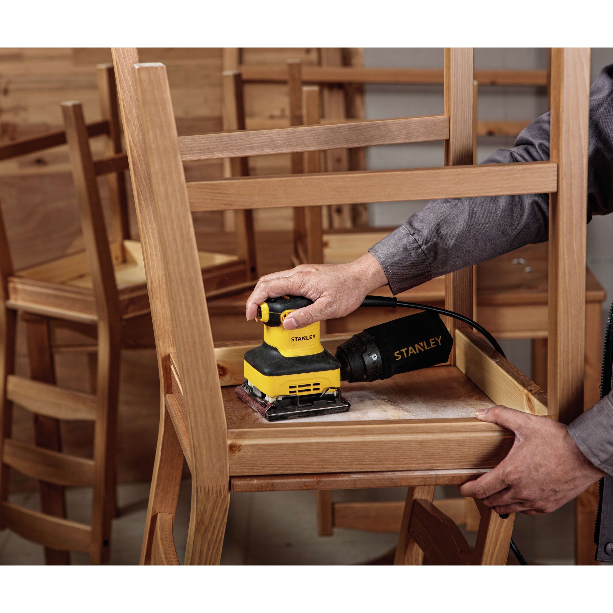 เครื่องขัดกระดาษทรายแบบเหลี่ยม 240 วัตต์ 1/4 นิ้ว