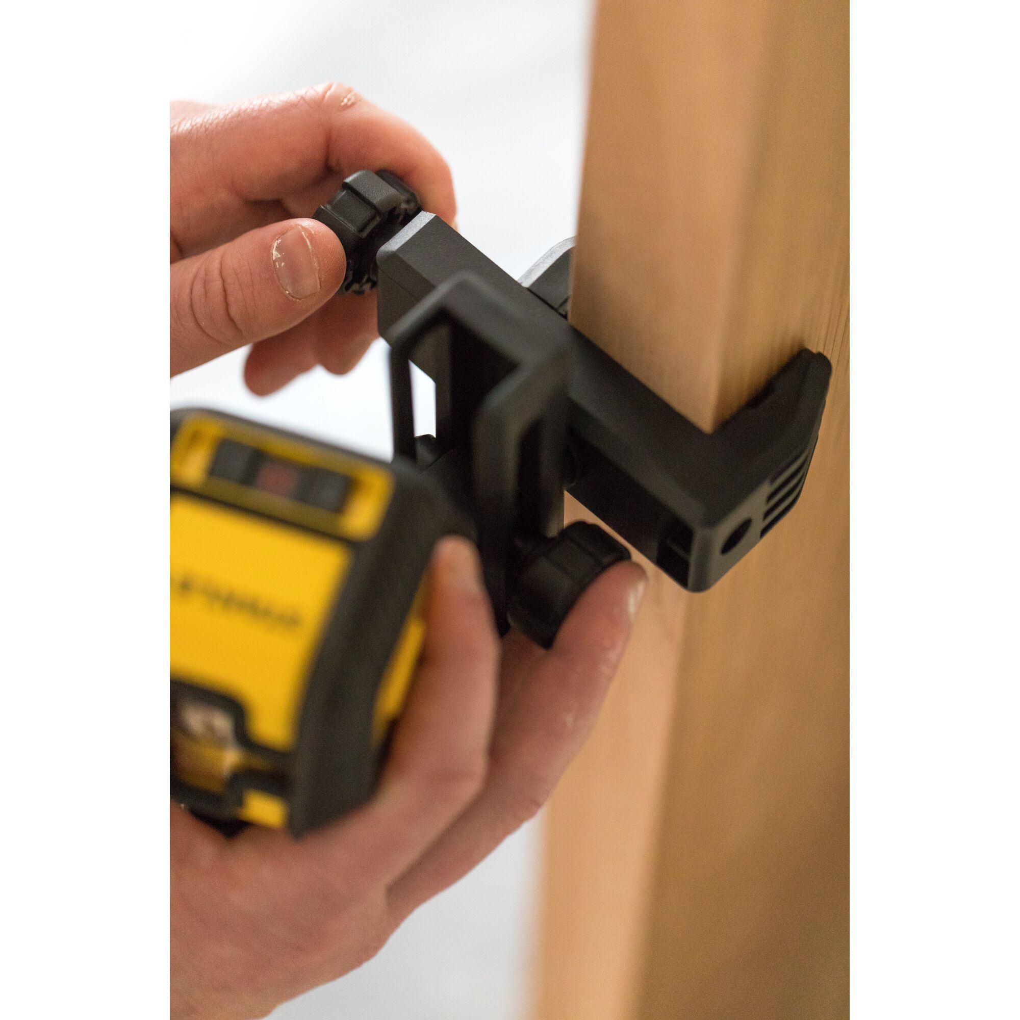 เลเซอร์กำหนดเส้น Cubix แสงสีแดง